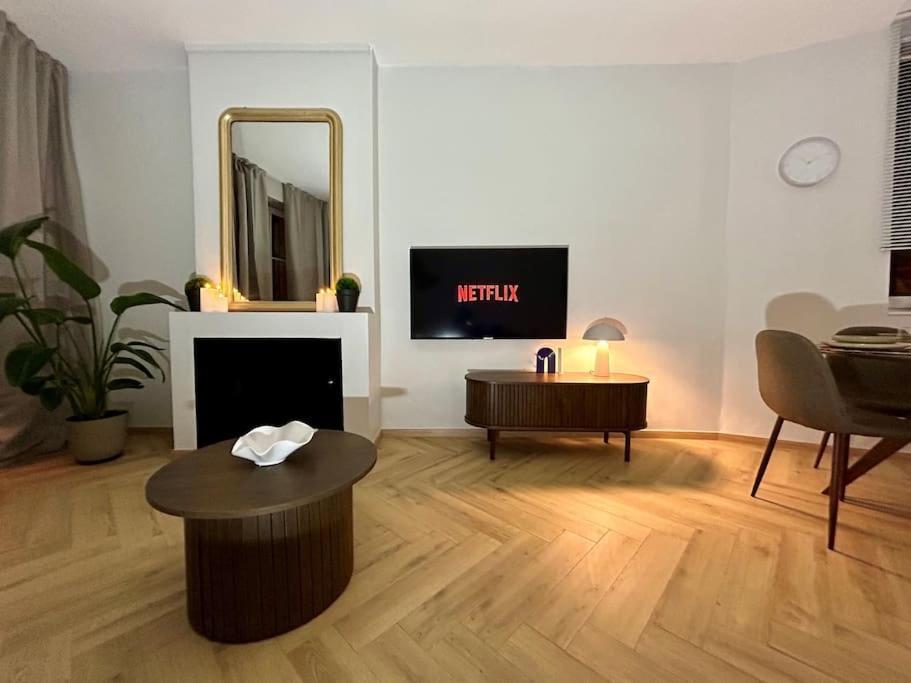 Hotel Metz Mon Amour, Un Sejour A 200M De La Cathedrale ! Classe 3 Etoiles ! Zewnętrze zdjęcie